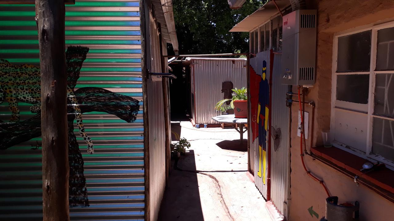 Paljas Backpackers Hotel Potchefstroom Exterior photo