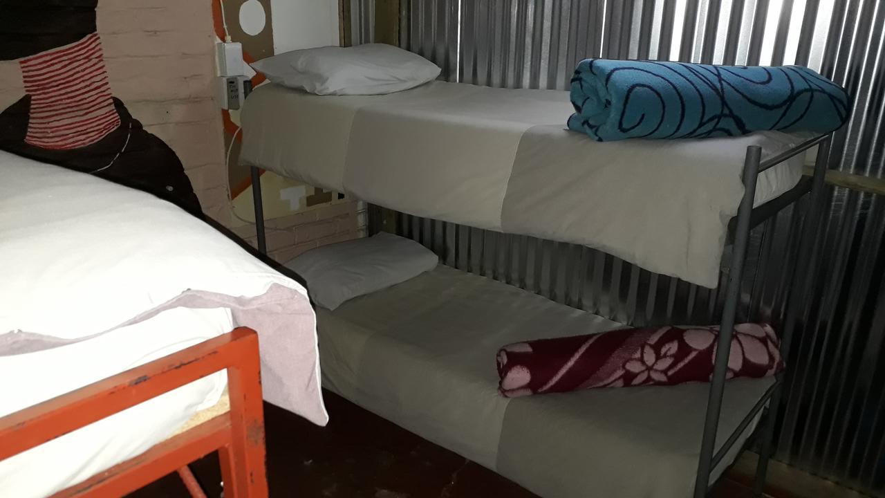 Paljas Backpackers Hotel Potchefstroom Exterior photo