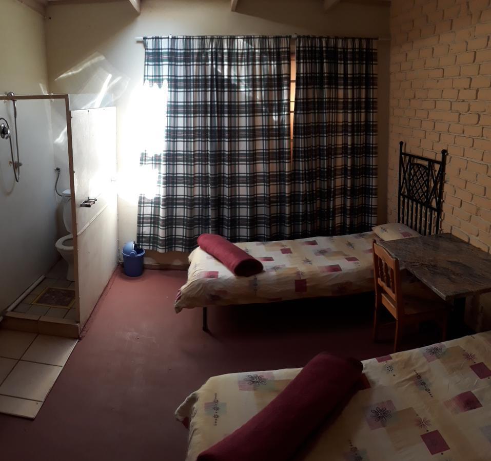 Paljas Backpackers Hotel Potchefstroom Exterior photo